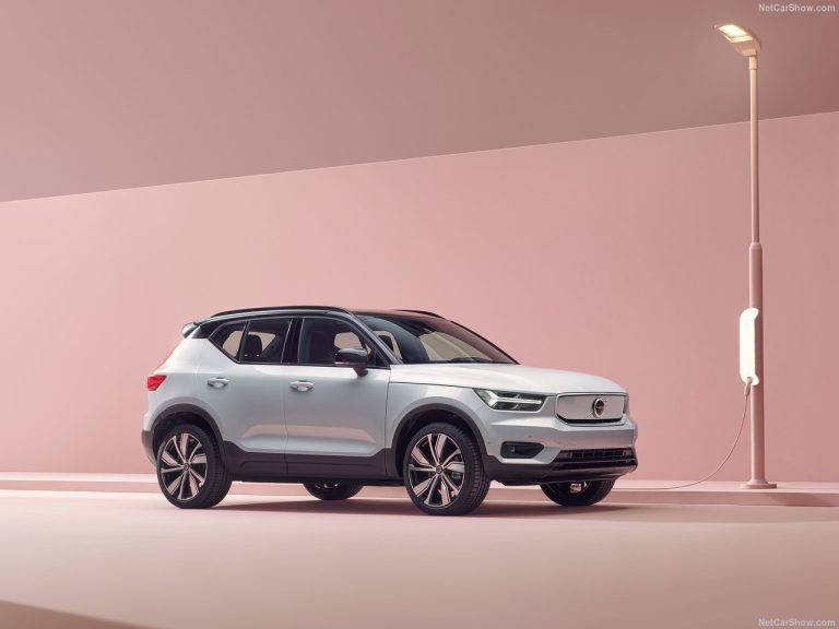 Home Historische afbeelding van de eerste Volvo ontworpen onder leiding van de oprichters